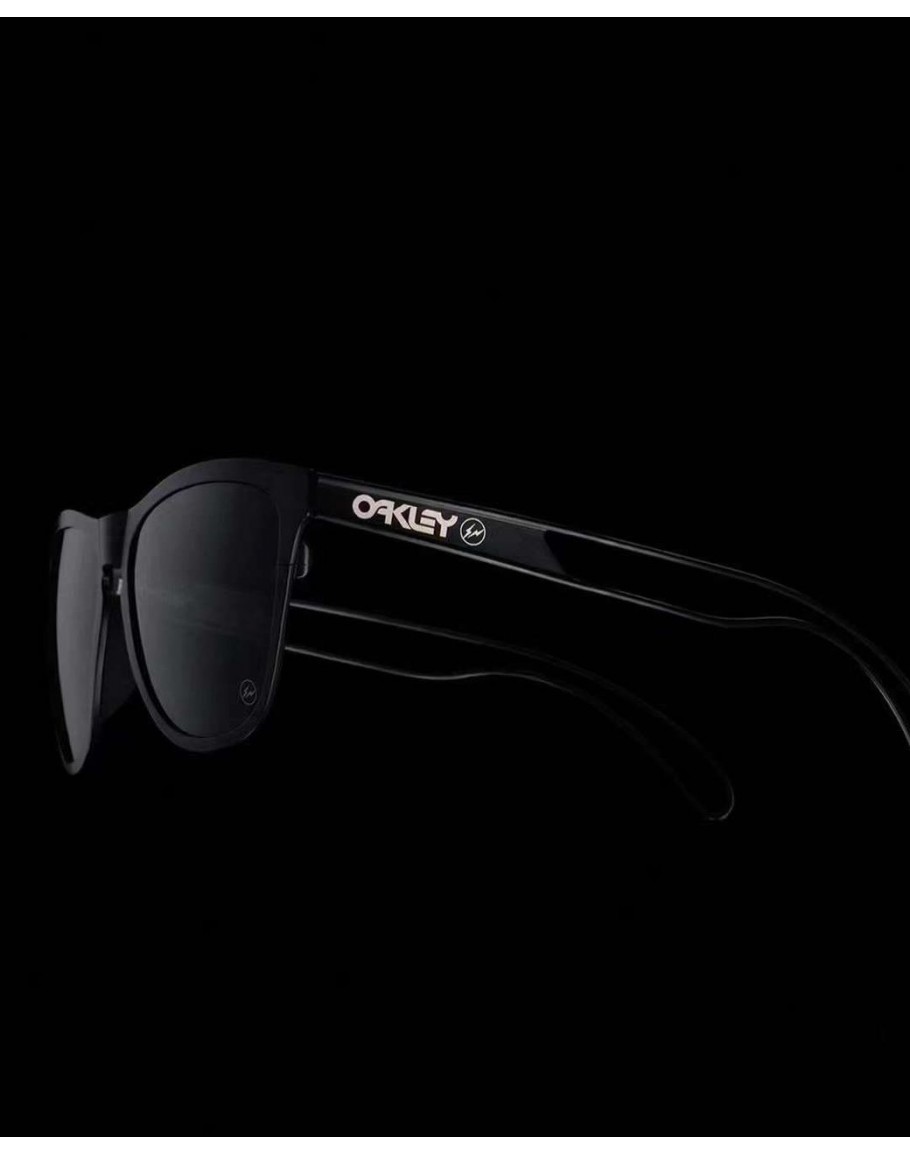 OAKLEY x FRAGMENT Exclusive bundle collection one set 2